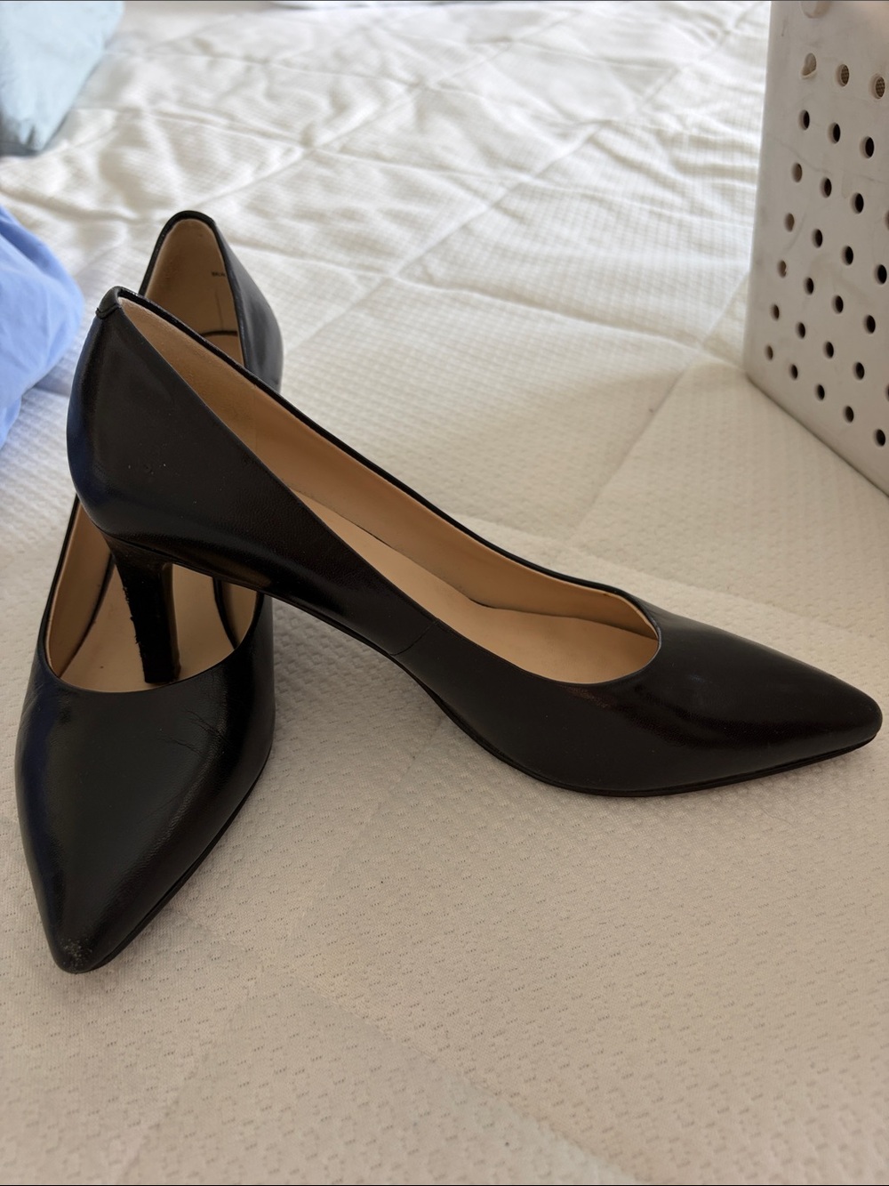 Nine West Black Pointed-Toe Stiletto Pumps